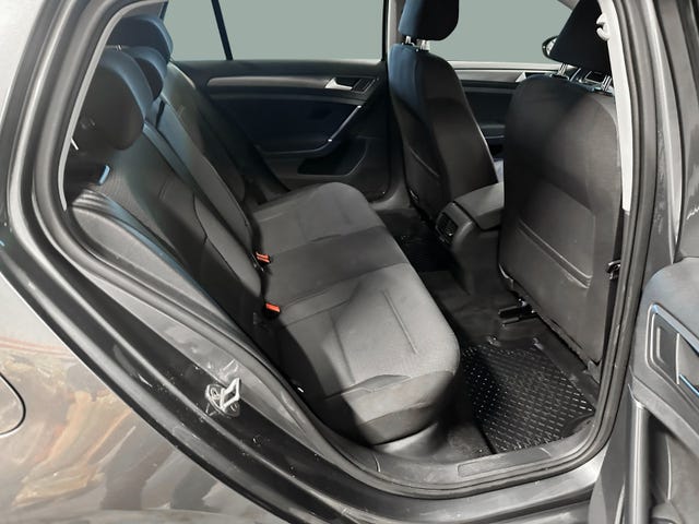 2019 VOLKSWAGEN GOLF - 28