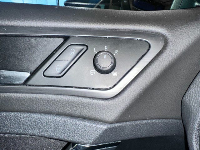 2019 VOLKSWAGEN GOLF - 10