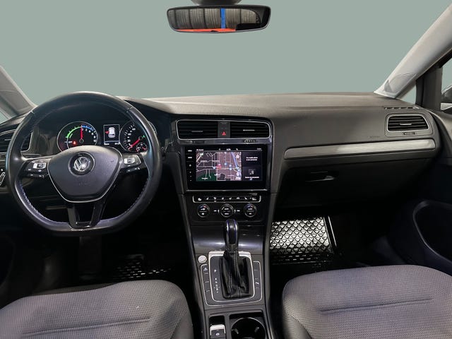 2019 VOLKSWAGEN GOLF - 12