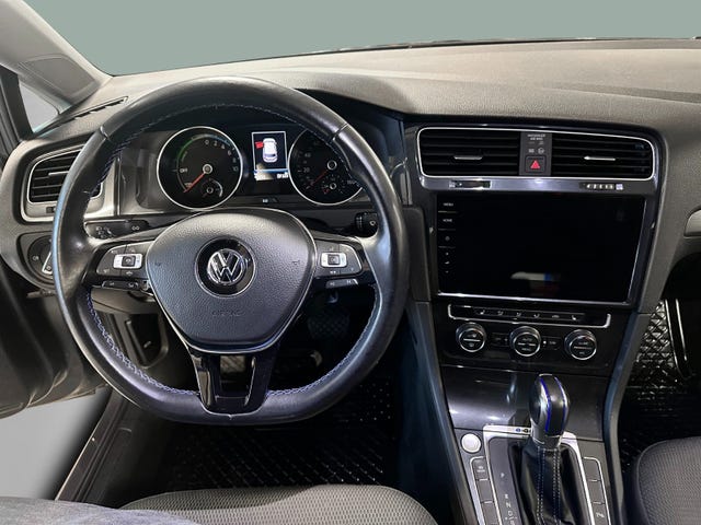 2019 VOLKSWAGEN GOLF - 13