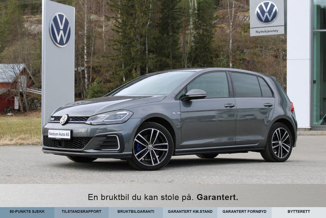 WVWZZZAUZJW810157 2018 VOLKSWAGEN GOLF-4