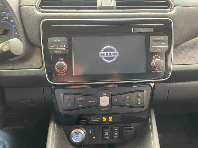 2018 NISSAN LEAF - 14
