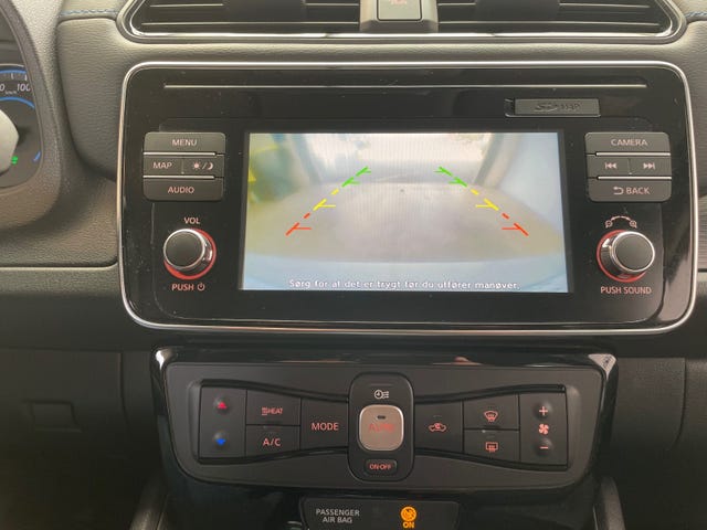 2018 NISSAN LEAF - 16