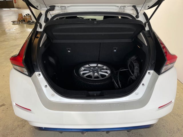 2018 NISSAN LEAF - 8