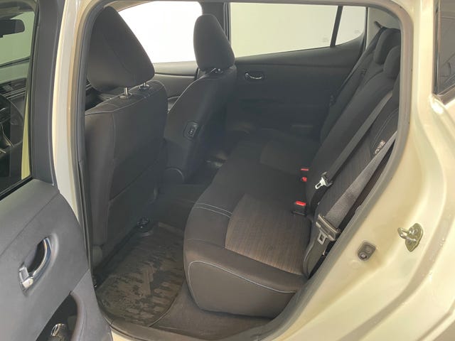 2018 NISSAN LEAF - 9