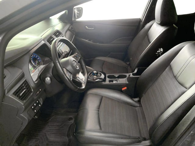 2018 NISSAN LEAF - 8
