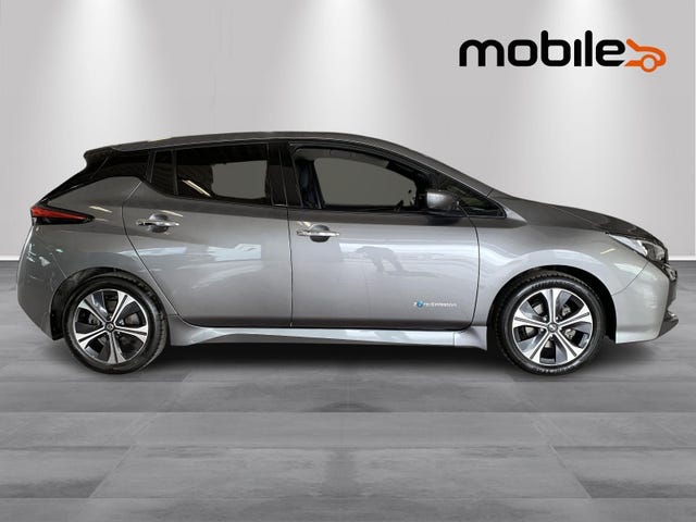 SJNFAAZE1U0042220 2018 NISSAN LEAF-1