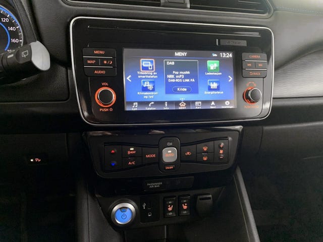 2018 NISSAN LEAF - 13