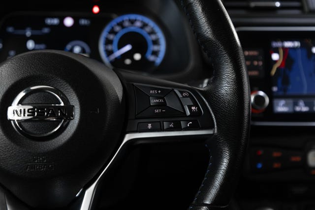 2021 NISSAN LEAF - 28
