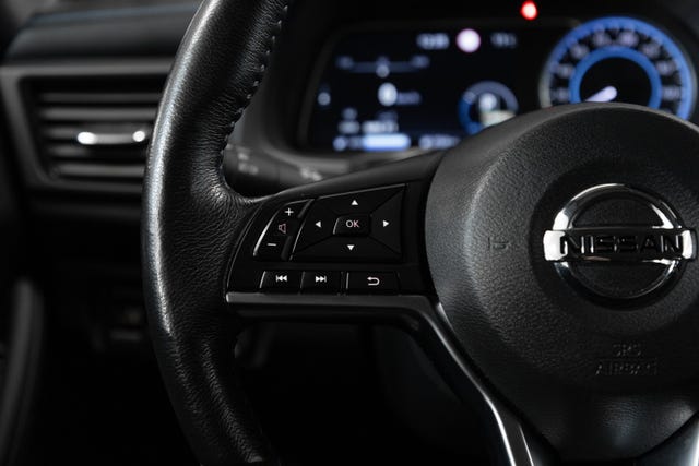 2021 NISSAN LEAF - 27