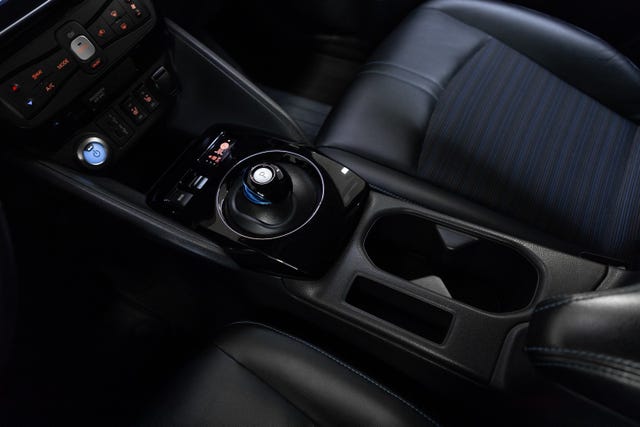 2021 NISSAN LEAF - 20