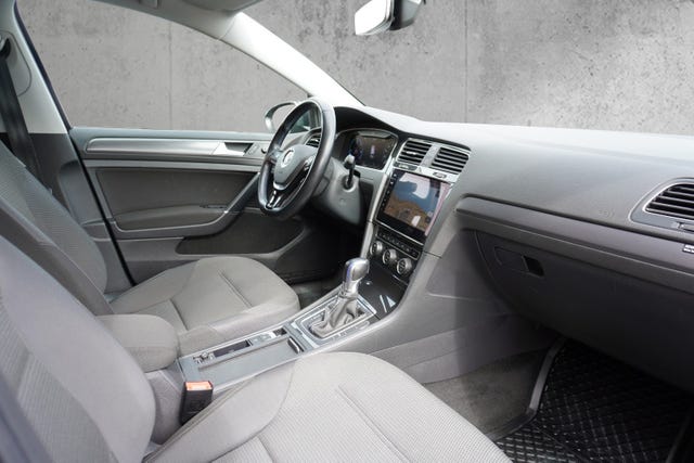 2019 VOLKSWAGEN GOLF - 14