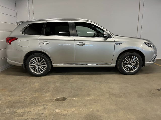 JMBXDGG3WLZ027859 2020 MITSUBISHI OUTLANDER-4