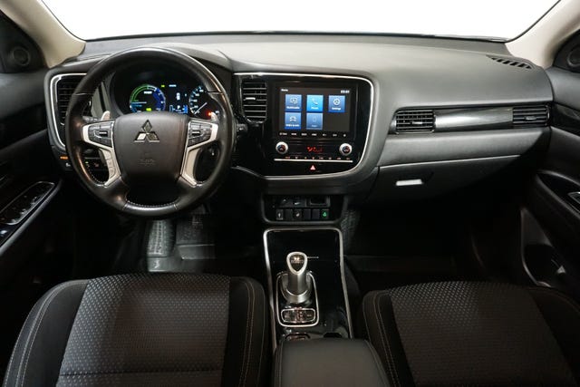 2020 MITSUBISHI OUTLANDER - 8