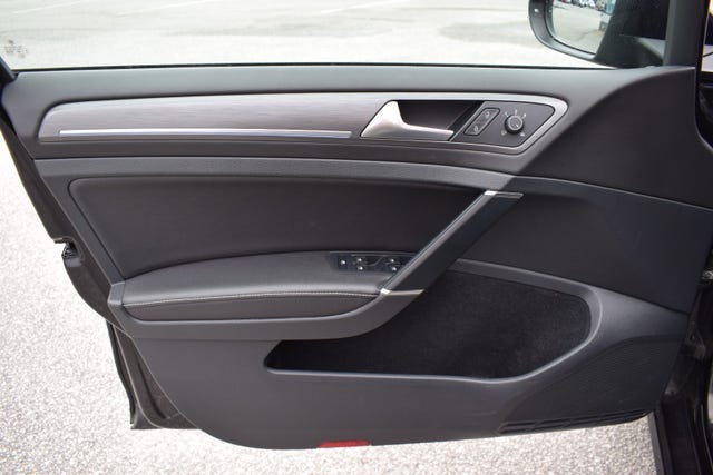 2018 VOLKSWAGEN GOLF - 15