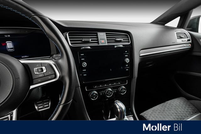 2019 VOLKSWAGEN GOLF - 10