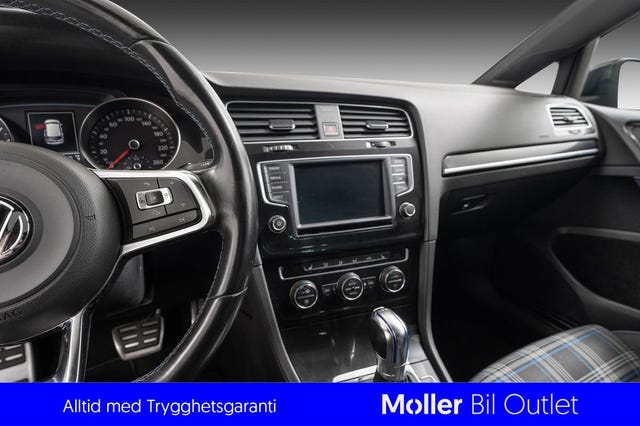 2015 VOLKSWAGEN GOLF - 10