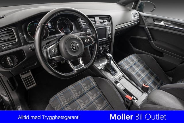 2015 VOLKSWAGEN GOLF - 15