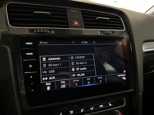 2018 VOLKSWAGEN GOLF - 26