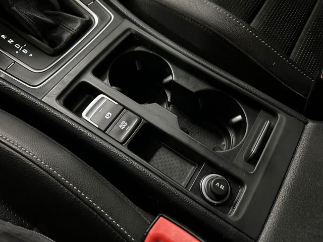 2018 VOLKSWAGEN GOLF - 35