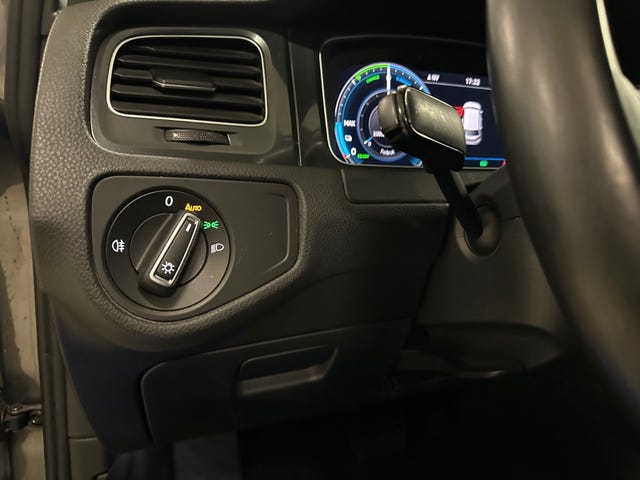 2018 VOLKSWAGEN GOLF - 22