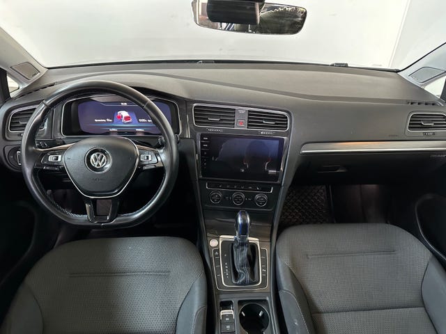 2018 VOLKSWAGEN GOLF - 12