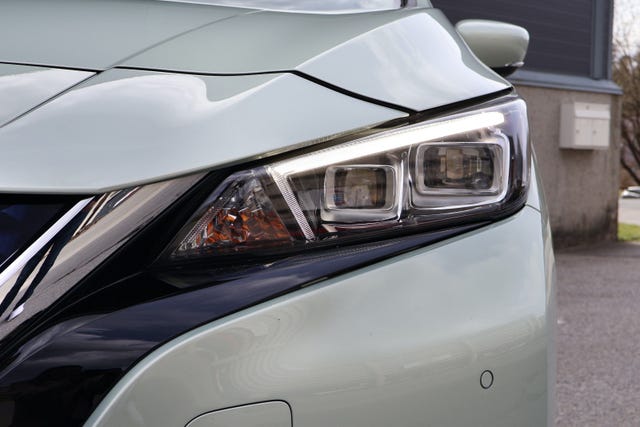 SJNFAAZE1U0007724 2018 NISSAN LEAF-1