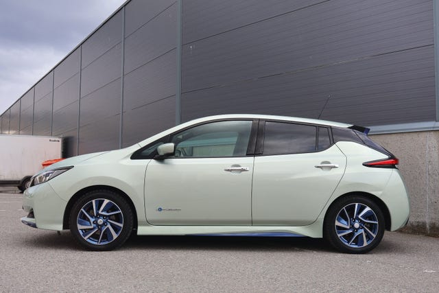 SJNFAAZE1U0007724 2018 NISSAN LEAF-5