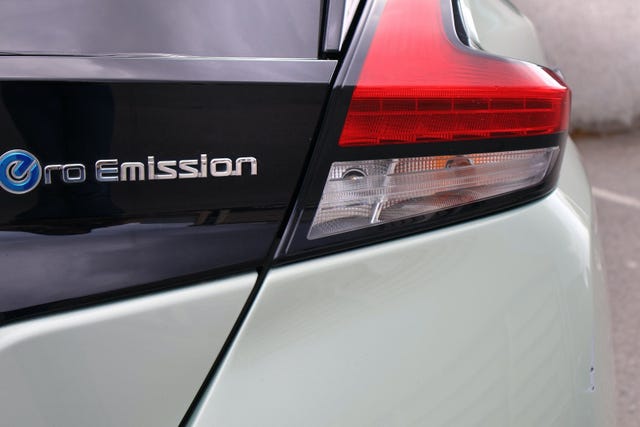 2018 NISSAN LEAF - 15