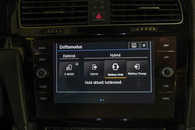 2018 VOLKSWAGEN GOLF - 29