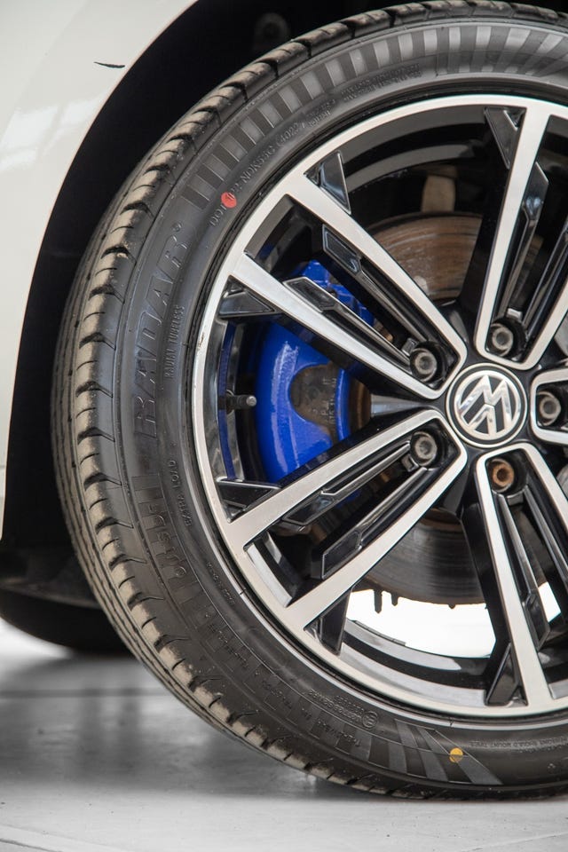 2019 VOLKSWAGEN GOLF - 14