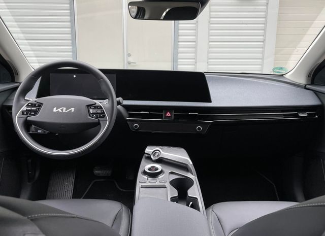 2022 KIA EV6 - 13