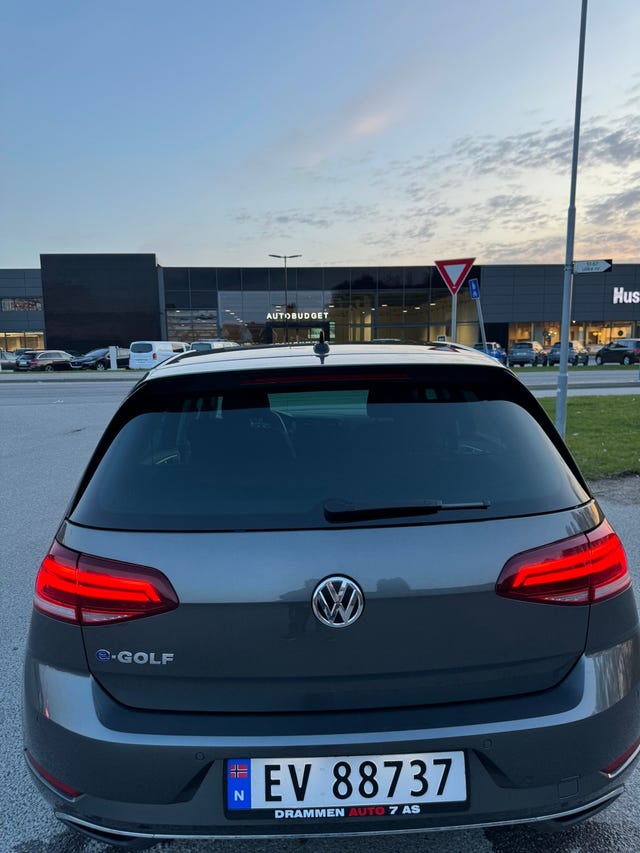 2019 VOLKSWAGEN GOLF - 17