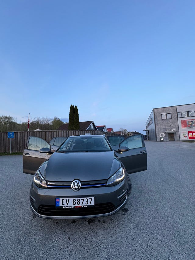 WVWZZZAUZK8913003 2019 VOLKSWAGEN GOLF-1