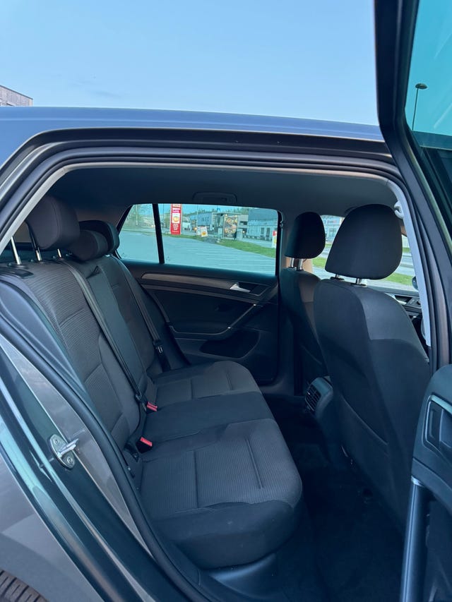 2019 VOLKSWAGEN GOLF - 10
