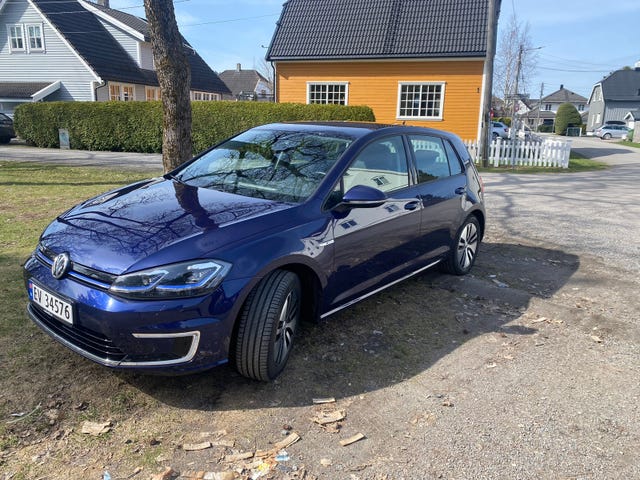 2019 VOLKSWAGEN GOLF - 9