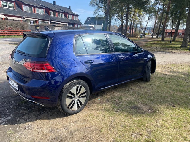 WVWZZZAUZKW905074 2019 VOLKSWAGEN GOLF-3