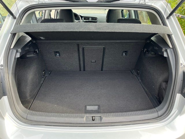 2019 VOLKSWAGEN GOLF - 17
