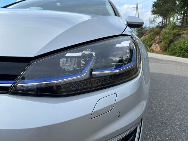 WVWZZZAUZK8912246 2019 VOLKSWAGEN GOLF-4