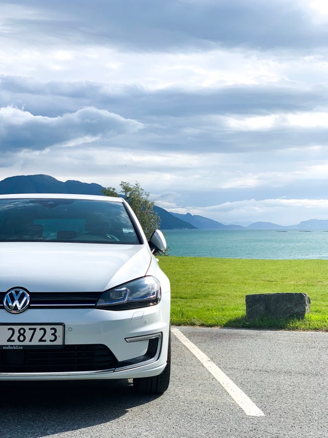 WVWZZZAUZKW901755 2019 VOLKSWAGEN GOLF-1
