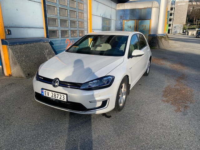 WVWZZZAUZKW901755 2019 VOLKSWAGEN GOLF-3