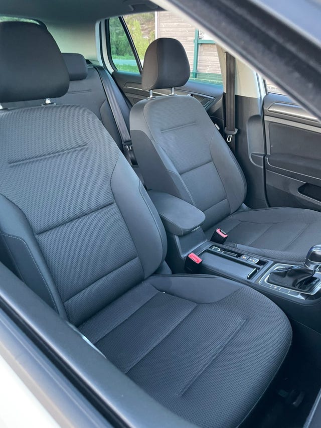 2019 VOLKSWAGEN GOLF - 11