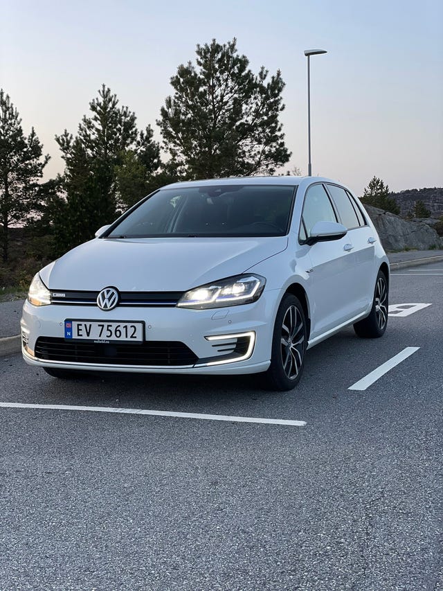 WVWZZZAUZK8912176 2019 VOLKSWAGEN GOLF-1