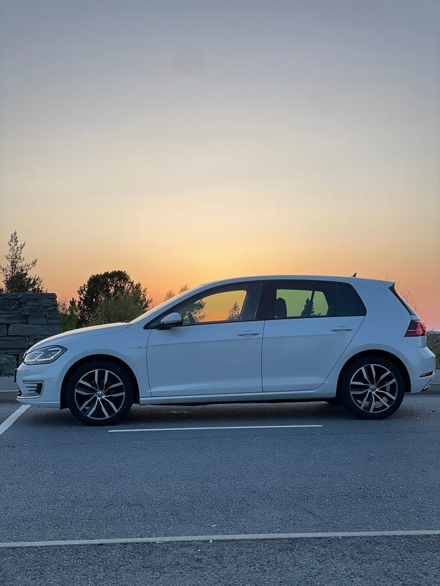 WVWZZZAUZK8912176 2019 VOLKSWAGEN GOLF-2