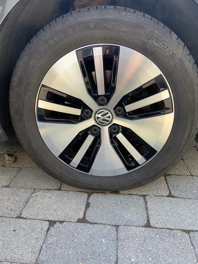 2018 VOLKSWAGEN GOLF - 14