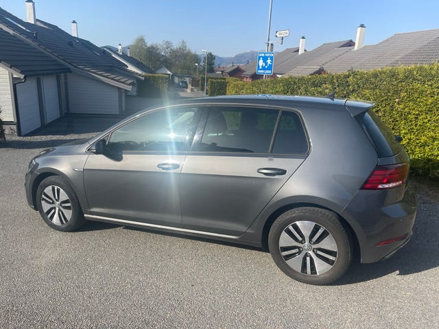 WVWZZZAUZK8912615 2019 VOLKSWAGEN GOLF-2