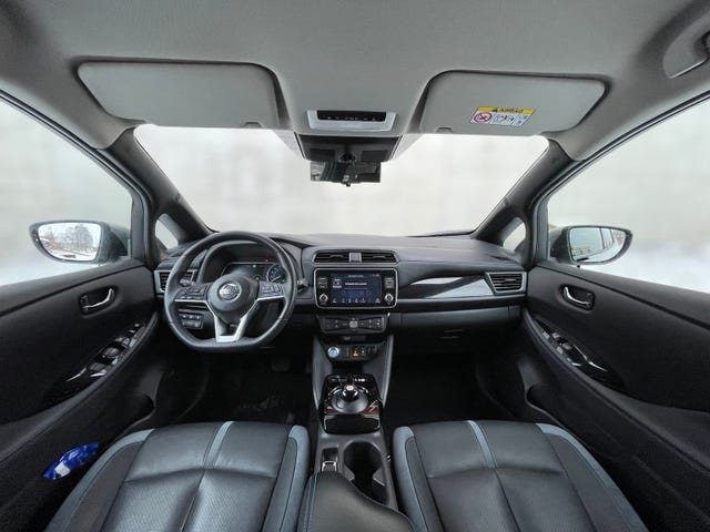 SJNFAAZE1U0147605 2022 NISSAN LEAF-2