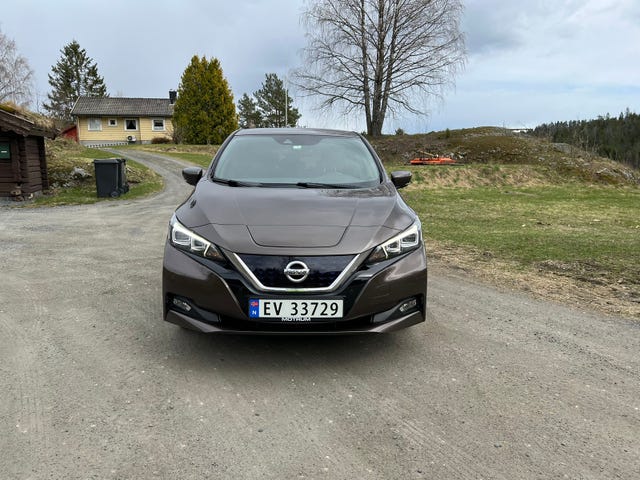 SJNFAAZE1U0038190 2018 NISSAN LEAF-1