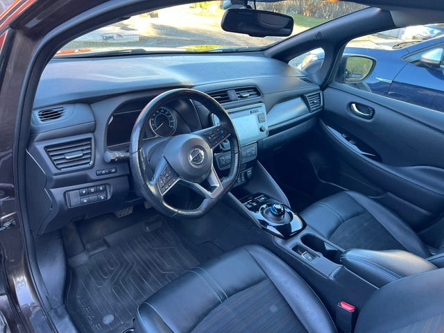2018 NISSAN LEAF - 11