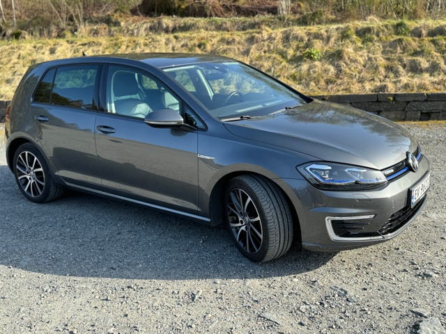 WVWZZZAUZK8990472 2019 VOLKSWAGEN GOLF-4